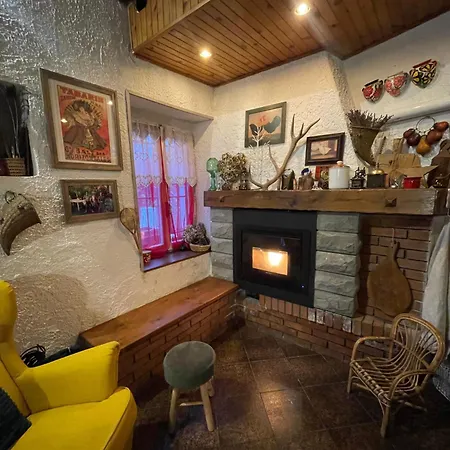 Casa Fiore Borgo Capanne